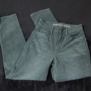 American Eagle Outfitters Dark Green Mom Straight Leg Stretch Fit Corduroy Jeans